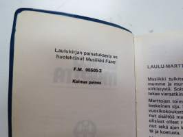 Laulumartta -song book