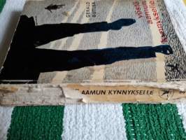 Yösä aamun kynnykselle / Gerald Butler
