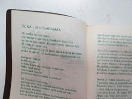 Metsäliitto - Hopeakirveet -laulukirja / song book