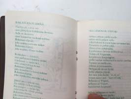 Metsäliitto - Hopeakirveet -laulukirja / song book