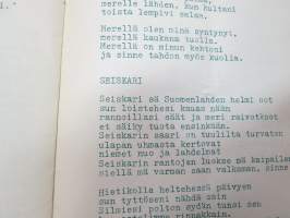 Näin laulaen meriä kulkee -laulukirja / song book