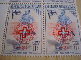 Paavo Nurmi, Olympialaisten legenda postimerkkinelilö vuodelta 1957, erikoisleimalla. Harvemmin tarjolla. Katso myös muut kohteet.