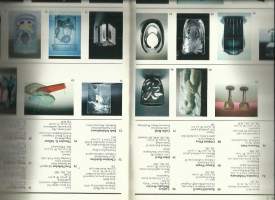 New Glass Rewiew 3  / The Corning Museum of Glass 1981