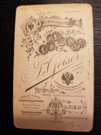 CDV - Visiittikorttivalokuva, 1901. Kuva: Jean Geiser Alger