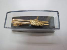 Patria Nemo -solmioneula / tie clip