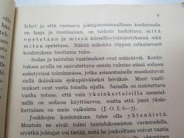 Reserviupseeri johtajana -Finnish army reserve officer as a leader