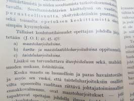Reserviupseeri johtajana -Finnish army reserve officer as a leader