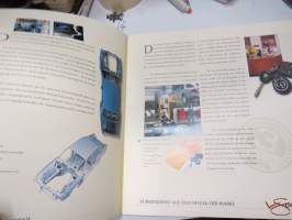 Daimler V8 series 1999 -myyntiesite / brochure