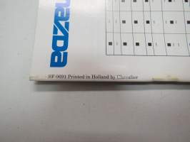 Mazda 323 Sedan 4-ov., Hatchback 3-ov., Farmari 5-ov. 1992 -myyntiesite / brochure