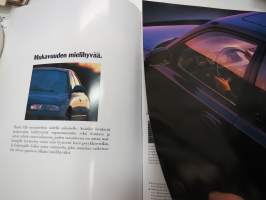 Mazda 626 4-ovinen Sedan / 5-ovinen Hatchback 1993 -myyntiesite / brochure