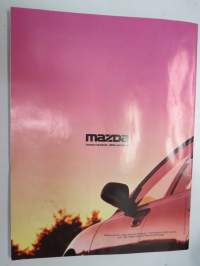 Mazda 626 4-ovinen Sedan / 5-ovinen Hatchback 1993 -myyntiesite / brochure