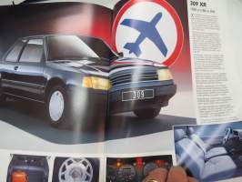 Peugeot 309 1987 -myyntiesite / brochure