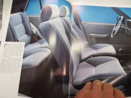 Peugeot 309 1988 -myyntiesite / brochure