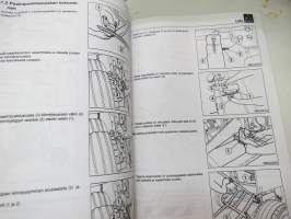 Krone Pyöröpaalaimet  Vario Pack 1500 / Multicut, Vario Pack 1800 / Multicut valmistunumerosta 453 441 alkaen -käyttöohjekirja (nr 440-3 SF)