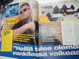 Alibi 2001 nr 7, Mafiapomo Lauri Johansson vannoo kostoa, Kauko "Vilperi" K. Kotkasta poltettiin elävältä, Steen Christensen, Vaarallinen nainen Jaana Punkkinen