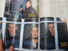 Alibi 2001 nr 7, Mafiapomo Lauri Johansson vannoo kostoa, Kauko "Vilperi" K. Kotkasta poltettiin elävältä, Steen Christensen, Vaarallinen nainen Jaana Punkkinen