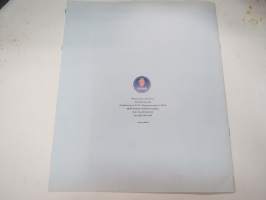 Saab 93 varusteet ja hinnasto - utrustning och prislista 2.1.2002 -myyntiesite / brochure
