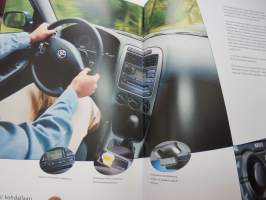 Toyota Avensis 2001 -myyntiesite / brochure