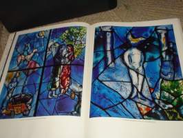 Marc Chagall. De monumentala glasmålningarna - lasimaalaukset jättikirja