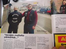 Alibi 2001 nr 3, Kurikan nelossurma - Isä ampui kolme lasta ja itsensä, Tulilahden rikostutkijan haastattelu, Kenneth Salutskij rötöstelee, Huumekunnat, ym.