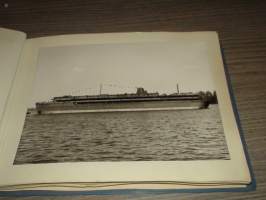 Valmet telakka Asuntoalus C-221  aluksen kastetilaisuus 1.7.1963  vesillelasku ja juhlat valokuvakansio