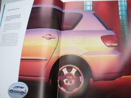 Toyota Avensis Verso 2002 -myyntiesite / brochure