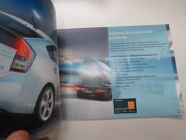 Toyota Prius 2010 -myyntiesite / brochure