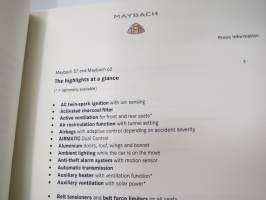 Maybach 57, 62 - The Automobiles - Paris Motor Show 2002 -esittely- / lanseerauskansio pressikuvineen ym. -press kit