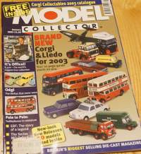 Corgi Collectables 2003 catalogue - pienoismalli lehti 90 sivua