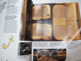 Mazda 323 1982 -myyntiesite / brochure