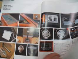 Mazda 323 1982 -myyntiesite / brochure