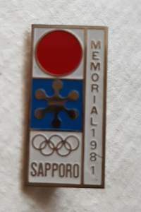 Sapporo 1972 talvi Olympialaisten muisto rintamerkki. Päivätty 1981