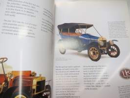Skoda Auto 100 Years -tehtaan 100-vuotisjulkaisu englanniksi