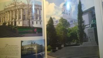 Helsinki - Ihmisen kokoinen kaupunki