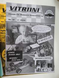 Vitriini - Finnish Car Modellers Association Ry kerholehti / Club Magazine - 17 kpl lehtiä vuosilta 1999-2003