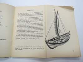 Sailing - Puffin Picture Book nr 95 -purjehdus ja purjealukset havainnollisesti piirroskuvin esitettynä
