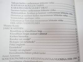 Tulevaisuutta rakentamassa  Turun Lyseo 1903 - 2003