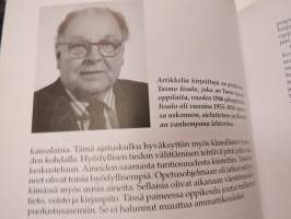 Tulevaisuutta rakentamassa  Turun Lyseo 1903 - 2003