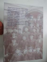 Tulevaisuutta rakentamassa  Turun Lyseo 1903 - 2003