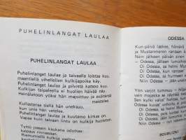 Laulaen matkalla