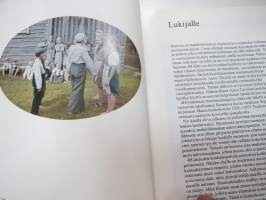 Työn ja taidon tiellä - 50 vuotta 4H-toimintaa