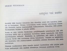 Tuli mies tupestaan - Manuscript -63 -kulttuurikatsaus satakuntalaisten taiteilijoiden tuotantoon &quot;antologia&quot; vastalauseena muun Suomen syrjivään asenteeseen