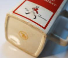 Johnny Walker mainos kannu 16x16x8 cm