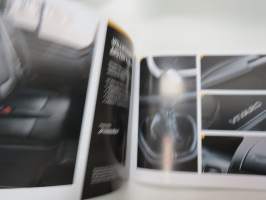 Opel Vivaro 2016 -myyntiesite / sales brochure