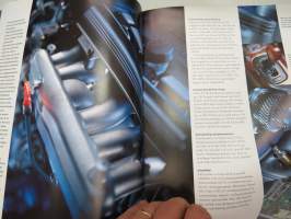 Volvo V70 1999 -myyntiesite / sales brochure