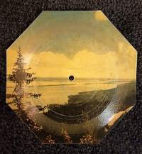 TB - Hyvää matkaa hyvän Tebolin-moottoriöljyn seurassa ja matkan jälkeen viihtyisiä hetkiä hienon musiikin parissa.