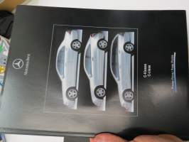 Mercedes-Benz The C-Class Sports Coupé - The New C-Klasse estate 2001 -lanseerauskansio / pressikansio - Press release kit