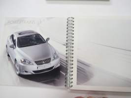 Lexus IS 220d / IS 250 -mallistoesittely, lanseerauskansio / pressikansio - Press release kit