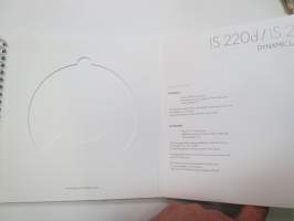 Lexus IS 220d / IS 250 -mallistoesittely, lanseerauskansio / pressikansio - Press release kit