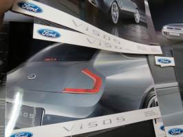 Ford Visos konseptiauto -lanseeraus -mallistoesittelykansio / press release binder